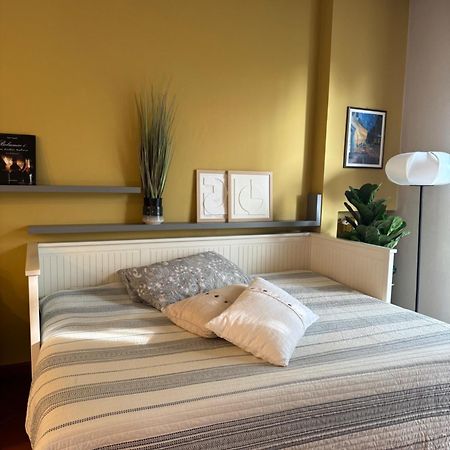 A Casa Di Giulia Apartment Ponte dell'Agrato Luaran gambar