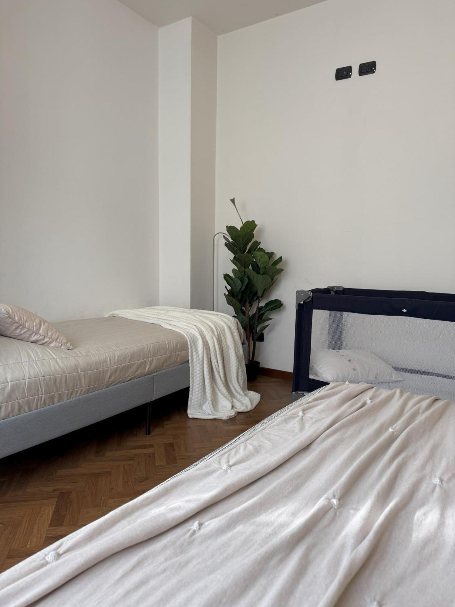 A Casa Di Giulia Apartment Ponte dell'Agrato Luaran gambar